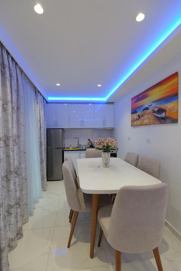 Twins Apartment Sarandë