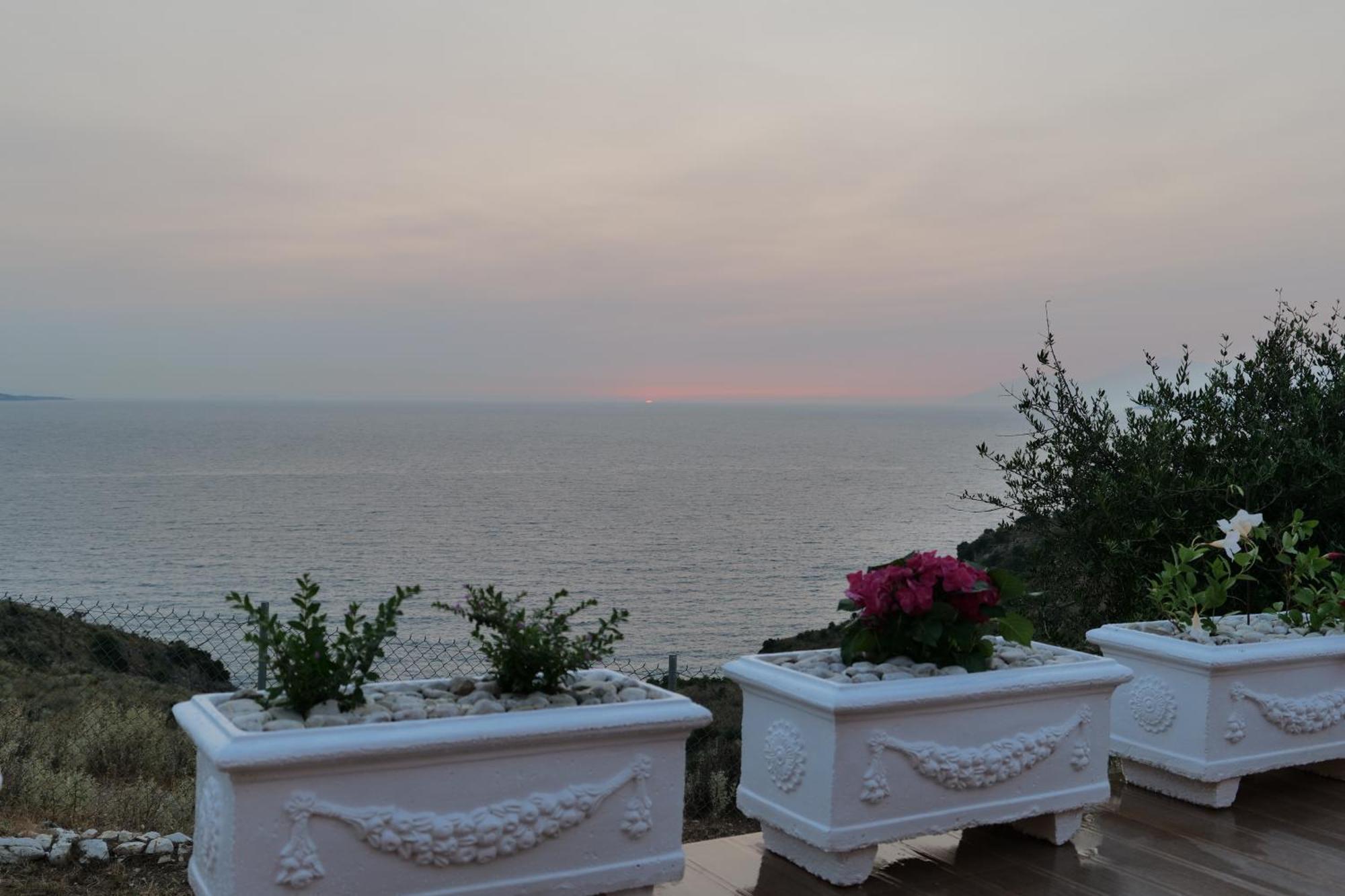 Twins Apartament Saranda